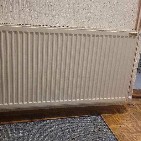 Nis Apartman Экстерьер фото